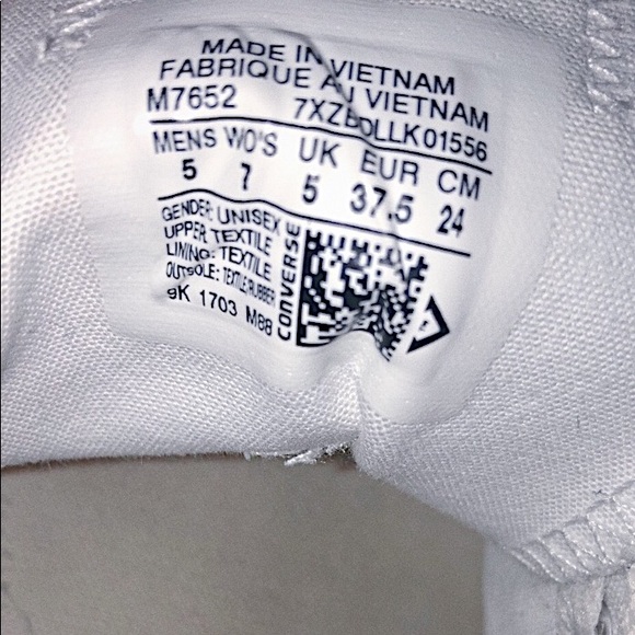 White converse - Picture 5 of 5